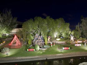 Christmas Riverbank Display - Surfers Gold Coast 0