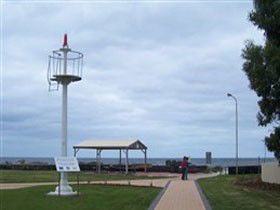 Turnbull Park, Centenary Park And Foreshore - Surfers Gold Coast 0