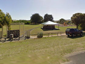 Centennial Park Beachport - Surfers Gold Coast 0