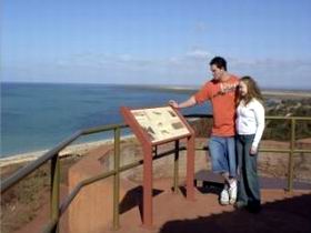 Hummock Hill Lookout - Surfers Gold Coast 0