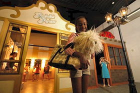 Kids Paradise - Surfers Gold Coast 0