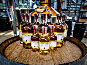 William McHenry And Sons Distillery - Surfers Gold Coast 0