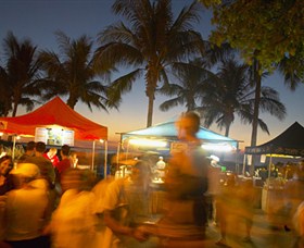 Mindil Beach Sunset Markets - Surfers Gold Coast 0