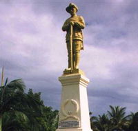 Port Douglas War Memorial - Surfers Gold Coast