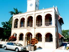 Mackay Town Hall - Surfers Gold Coast 0