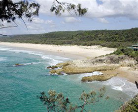 Main Beach, North Stradbroke Island - Surfers Gold Coast 0