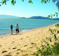 Bushland Beach - Surfers Gold Coast