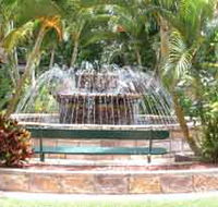 Bauer and Wiles Memorial Fountain - Surfers Gold Coast