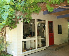 The Gallery Mt Macedon - Surfers Gold Coast 0