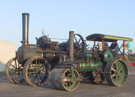 Melbourne Steam Traction Engine Club - Surfers Gold Coast 0