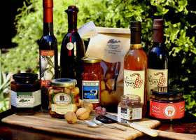 North East Valleys Food And Wine - Surfers Gold Coast 0
