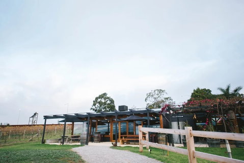 Saint Regis Winery, Food & Wine Bar - Surfers Gold Coast 3