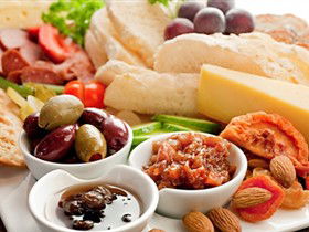 TeAro Estate - Surfers Gold Coast 1