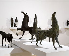 The Gallery At Bayside Arts And Cultural Centre - Surfers Gold Coast 5