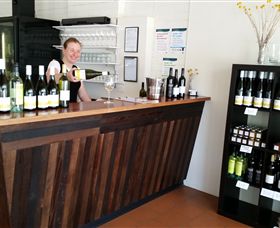 Billy Button Wines - Surfers Gold Coast 0