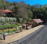 Spring Bluff Railway Station - Surfers Gold Coast