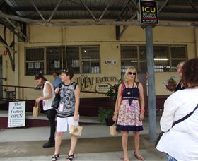 Shire Shuttle Bus  - Surfers Gold Coast 4
