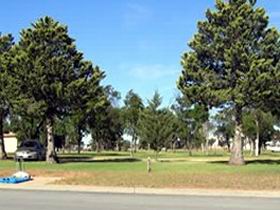 Loxton Motorhome Reserve - Surfers Gold Coast 0