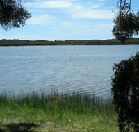Lake Fellmongery Ski Lake - Surfers Gold Coast