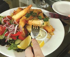 Moama Sports Club - Surfers Gold Coast 3