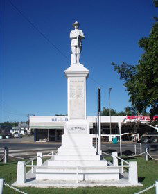 Sarina War Memorial - Surfers Gold Coast 2