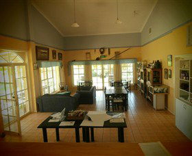 Red Earth Estate Vineyard - Surfers Gold Coast 4