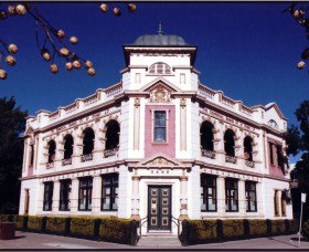 Moree Plains Gallery - Surfers Gold Coast 0