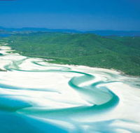 Whitehaven Beach - Surfers Gold Coast