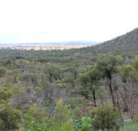 Ben Hall's Cave walking track - Surfers Gold Coast
