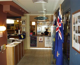 Wangaratta RSL - Surfers Gold Coast 1