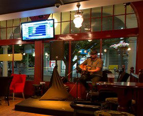 PJ O'Reilly's Irish Pub - Surfers Gold Coast 1