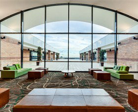 Blue Mountains Cultural Centre - Surfers Gold Coast 1