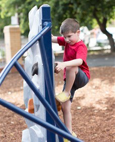 Belmore Park - Surfers Gold Coast 1