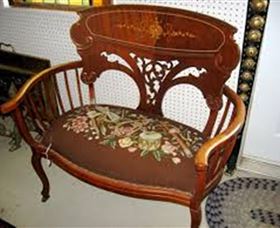 Dungog Fine Arts And Antiques - Surfers Gold Coast 1