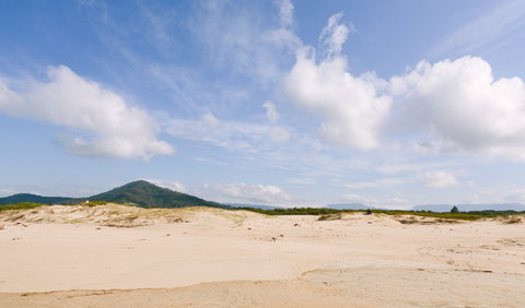 Seven Mile Beach National Park - Surfers Gold Coast 1