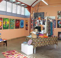 Dunghutti Ngaku Aboriginal Art Gallery - Surfers Gold Coast