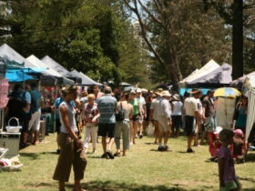 Burleigh Art And Craft Markets - Surfers Gold Coast 1