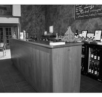 Roses Vineyard and Animal Farm - Surfers Gold Coast