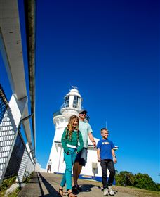 Smoky Cape Lighthouse Accommodation And Tours - Surfers Gold Coast 4