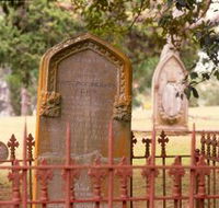 Kooloonbung Creek Nature Reserve and Historic Cemetery - Surfers Gold Coast