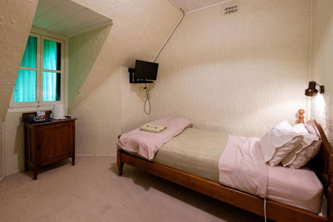 Peel Inn Nundle - Surfers Gold Coast 3