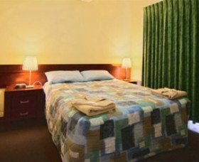 Cable Beachside Villas - Surfers Gold Coast 9