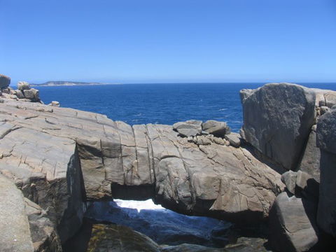Out Of Sight Tours - Surfers Gold Coast 13