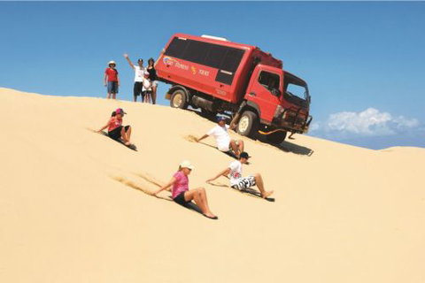 Port Stephens 4WD Tours - Surfers Gold Coast 24