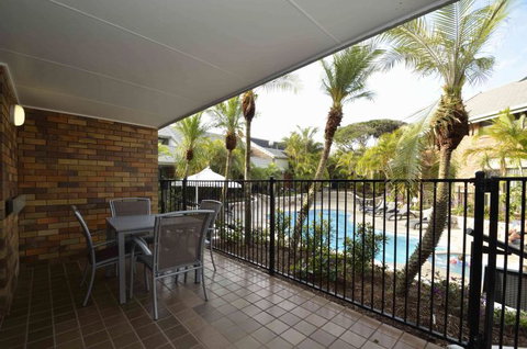 Glen Eden Beach Resort - Surfers Gold Coast 1