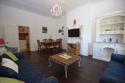 The Provincial - Surfers Gold Coast 2