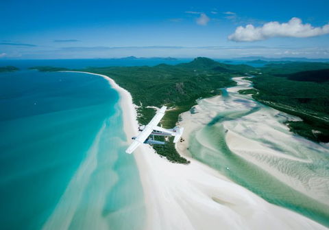 Air Whitsunday Seaplanes - Surfers Gold Coast 4