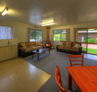 Bunya Mountains Getaway Accommodation - Surfers Gold Coast