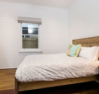 Tom  Doll's - Surfers Gold Coast