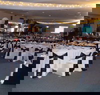 Taree-Wingham Race Club - Surfers Gold Coast